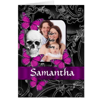 Gotische schedel en vlinders