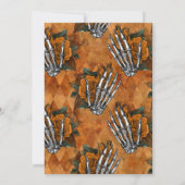 Gotische skelet hand & oranje roos koppel baby sho kaart (Achterkant)