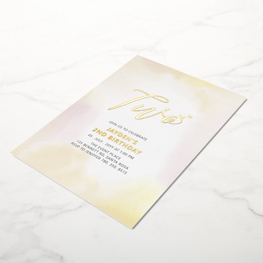 Goud en geel hart Tweede verjaardag Folie Uitnodiging (Gedraaid)