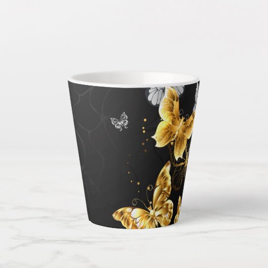 Goud en witte vlinders latte mok (Voorkant)