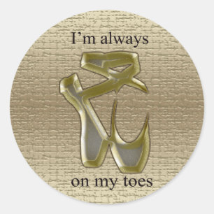 Goud en zilverballet slippers op lichte gouden rug ronde sticker