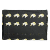 Goudbuffel op zwart kussensloop (Achterkant)