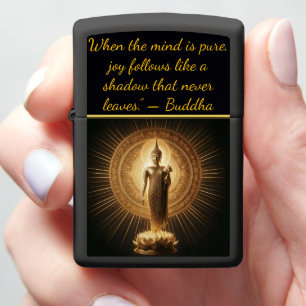 Gouden Boeddha in Lotus meditatie