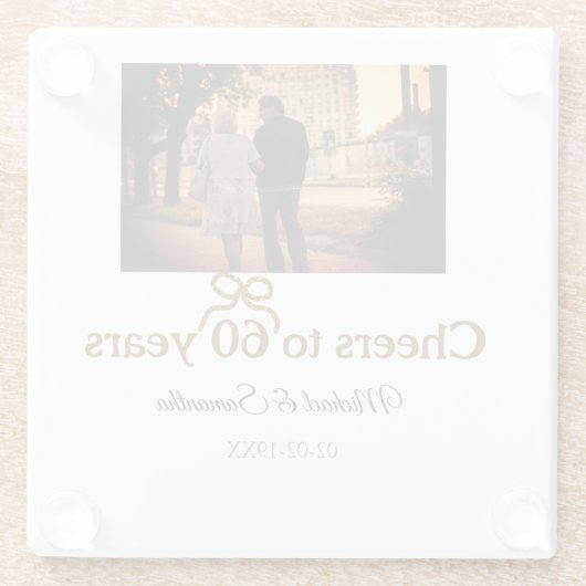 Gouden boog juichen voor 60-jarig huwelijk glazen onderzetter (Achterkant)