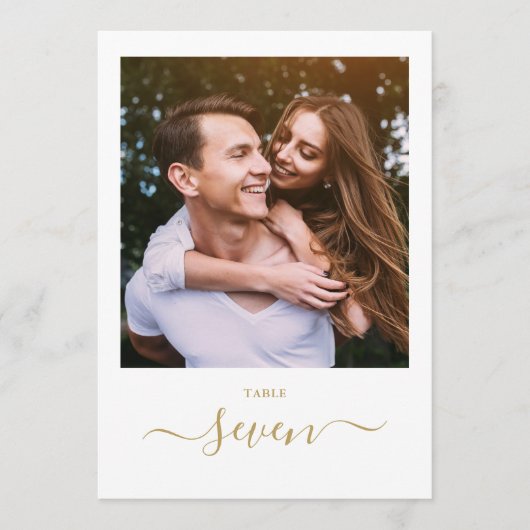 Gouden Elegante Script Foto Tafelnummer (Voorkant)