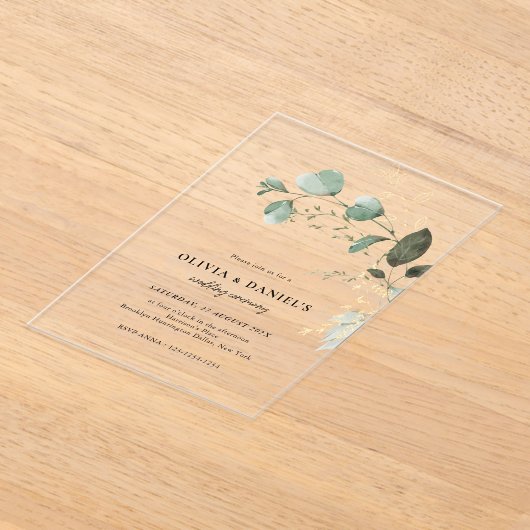 Gouden en groene eucalyptus minimalistische bruilo acryl uitnodigingen (Laagn)