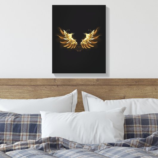 Gouden engelenvleugels op een zwarte achtergrond canvas afdruk (Insitu (Slaapkamer))