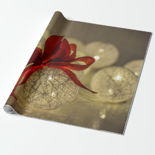 Gouden Kerstballen,Slingerlichtjes,Rode Strik Vaka Cadeaupapier