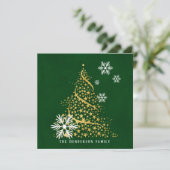 Gouden kerstboom van sterren op groene sneeuwvlokk feestdagenkaart (Staand voorkant)