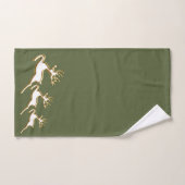 gouden kerstrendier op bosgroen bad handdoek (Handdoek)