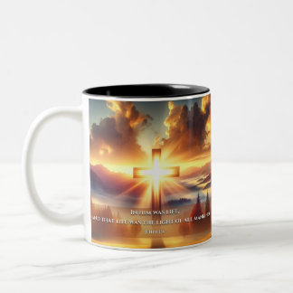 Gouden Kruis in een herfstweide bij zonsopgang Tweekleurige Koffiemok