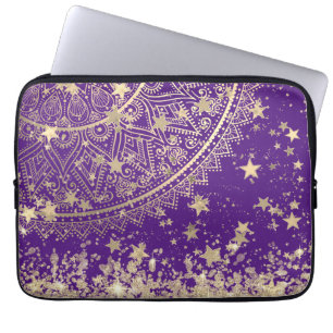 Gouden Lotus Mandala met gouden sterren op Paarse Laptop Sleeve