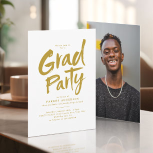 Gouden Moderne Borstel Schrift Grad Feest Kaart