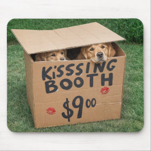 Gouden Retrievers in Kissing Booth Muismat
