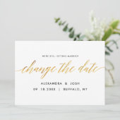 Gouden Script Uitstel Trouwdatum Bericht Save The Date (Staand voorkant)