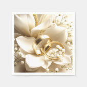 Gouden trouwringen op een Magnolia bloem Servet (Voorkant)