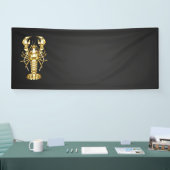 Gouden veelhoekige rivierkreeft op zwart spandoek (Beurs)