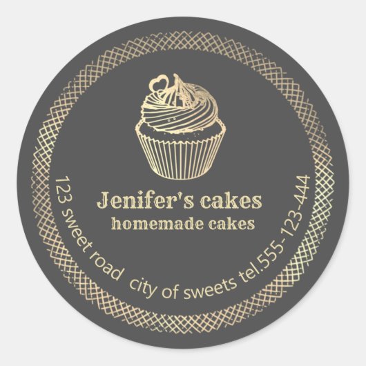 Goudgebakken cupcakes en behandelde verpakkingen ronde sticker (Voorkant)