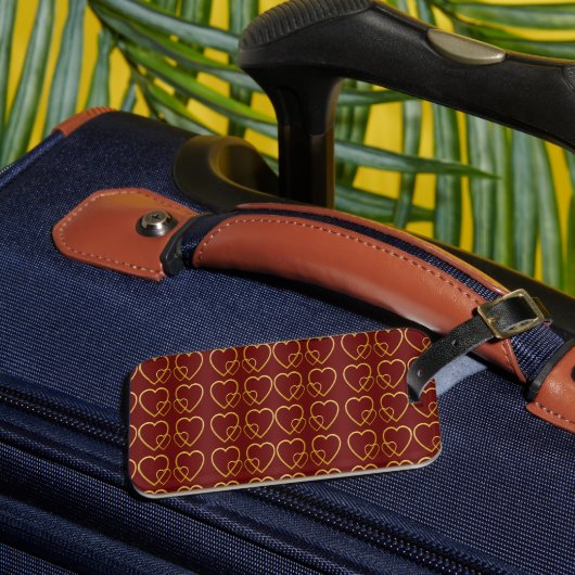 Goudharten op maroon bagagelabel (Voorkant Insitu 3)