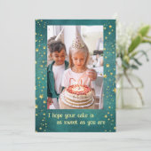 Goudsterren op groene Birthday Kaart (Staand voorkant)