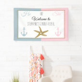 Goudvis met roze, blauw anker spandoek (Insitu)