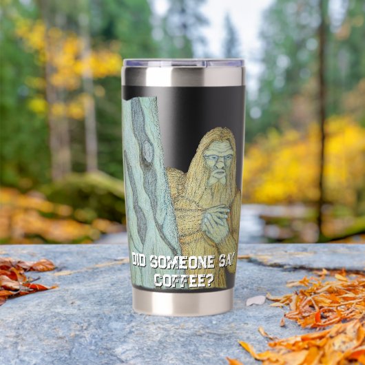 Gourde Isotherme parodie de mème Bigfoot (En extérieur (pivoté))