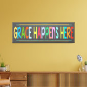 Grace gebeurt hier in kleurrijk Christelijk karton Canvas Afdruk (Insitu (Woonkamer))