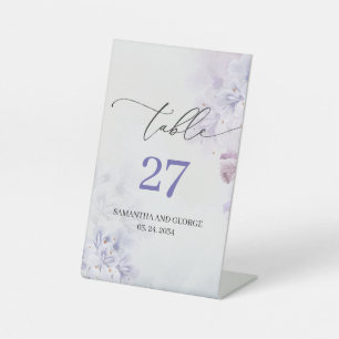 Graceful boho spring paars table number reclamebord met voetstuk