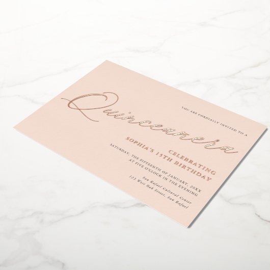 Graceful Script Quinceañera Birthday Party REAL Folie Uitnodiging (Gedraaid)