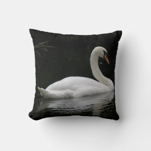 Graceful White Swan Pillow Kussen