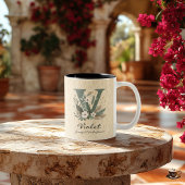 Gracity Boho Chic Floral Monogramme Mug pour Viole