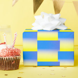 Gradiënt blauw en Geel Geometrisch Oekraïne Geïnsp Cadeaupapier
