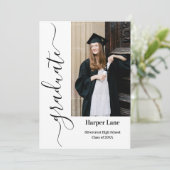 Graduate Celebration Party Invitation (Debout devant)