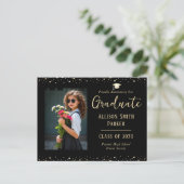 Graduation Announcement Black and Gold Photo Briefkaart (Staand voorkant)