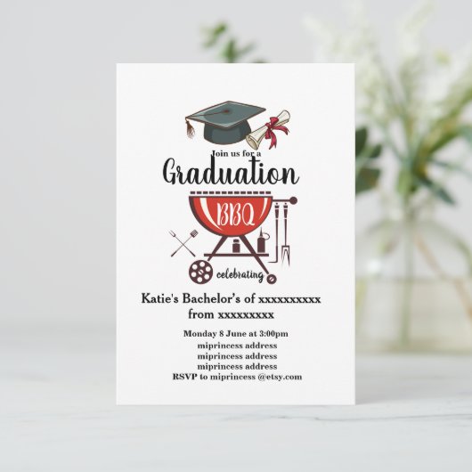Graduation BBQ invitation, Grand party Invitation (Debout devant)