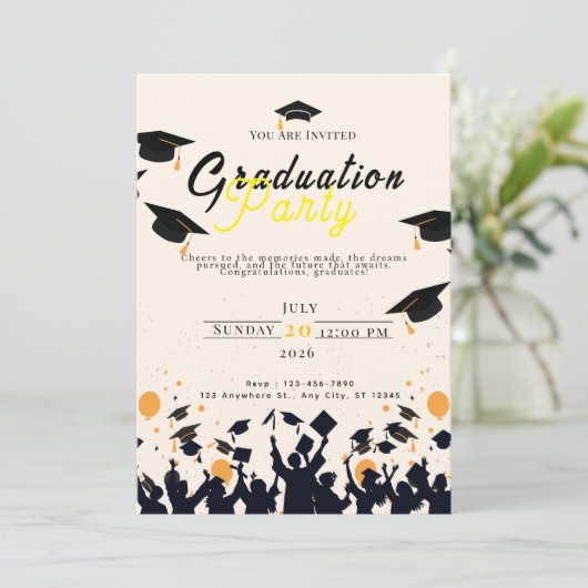 Graduation Digital Invitation Template – Modern Gr (Debout devant)
