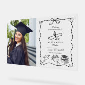 Graduation en noir et blanc illustrée (Angle)