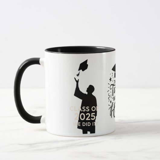 "Graduation Mug - Illustration du Casquette d'admi (Gauche)