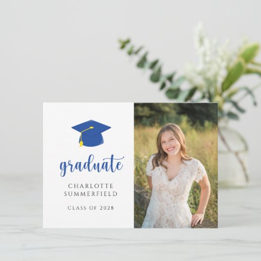 Graduation Party Blue Gold Pet Tassel Invitation Kaart (Staand voorkant)