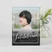 Graduation photo moderne Faire-part salutatorien (Debout devant)