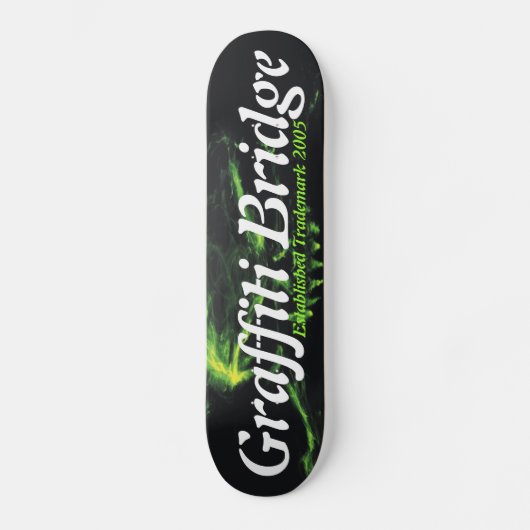 Graffiti Bridge Skateboard (Voorkant)