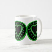 Graffiti de Coeur Noir Vert 2 Saint Valentin Mug (Devant droit)