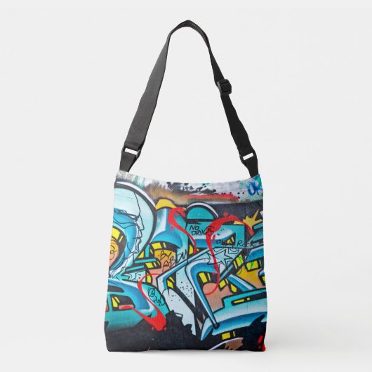 Graffiti-graffiti in de urbane metro crossbody tas (Voorkant)