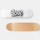 Graffiti Monochrome Love Label Skateboard (Horizontaal)
