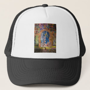 Graffiti - Praag Trucker Pet