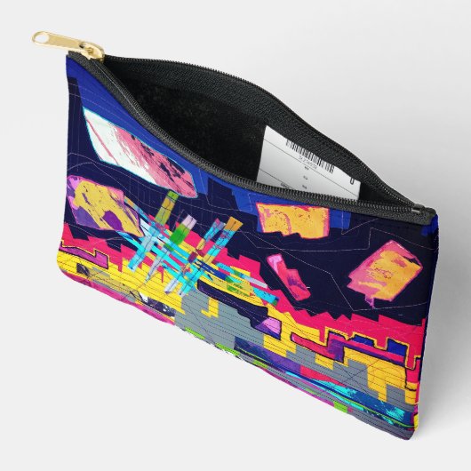 Graffiti style pattern etui (Open)