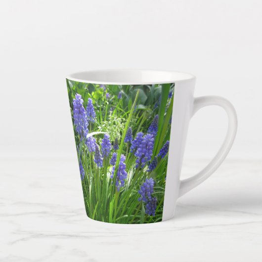 Grafiek Hyacinth Latte Mok (Rechts)