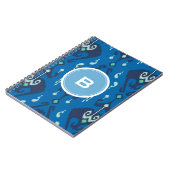 Grafisch modern blauw ikattribaal monogram notitieboek (Linkerzijde)