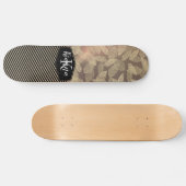 Grafische veren met monogram goudstapes skateboard (Horizontaal)