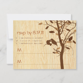 Grain de bois avec des oiseaux de l'amour RSVP mar